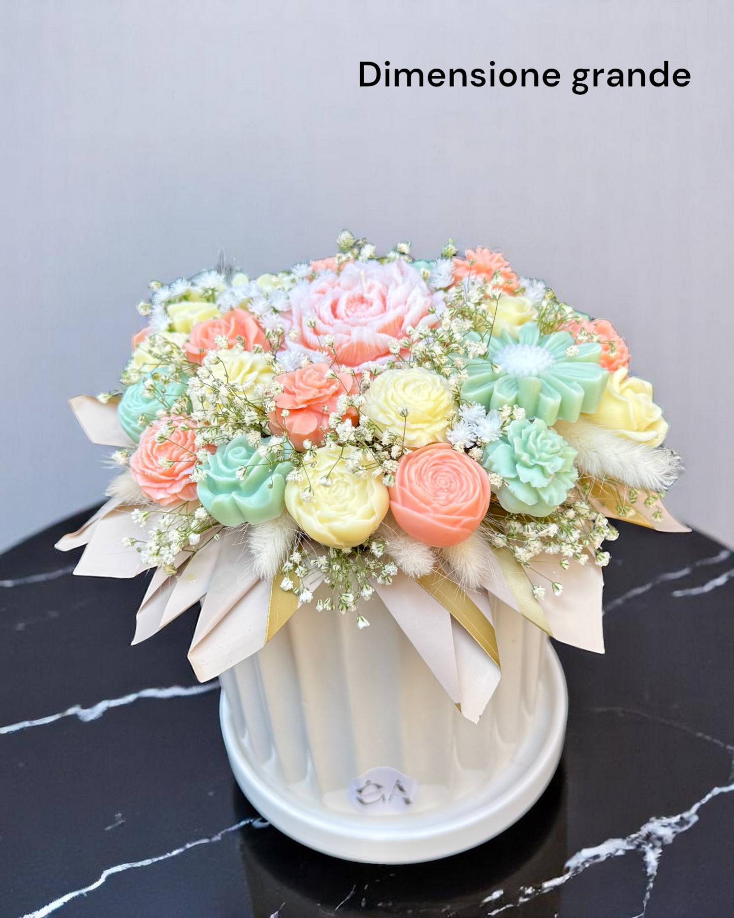 Boquet con vaso in ceramica