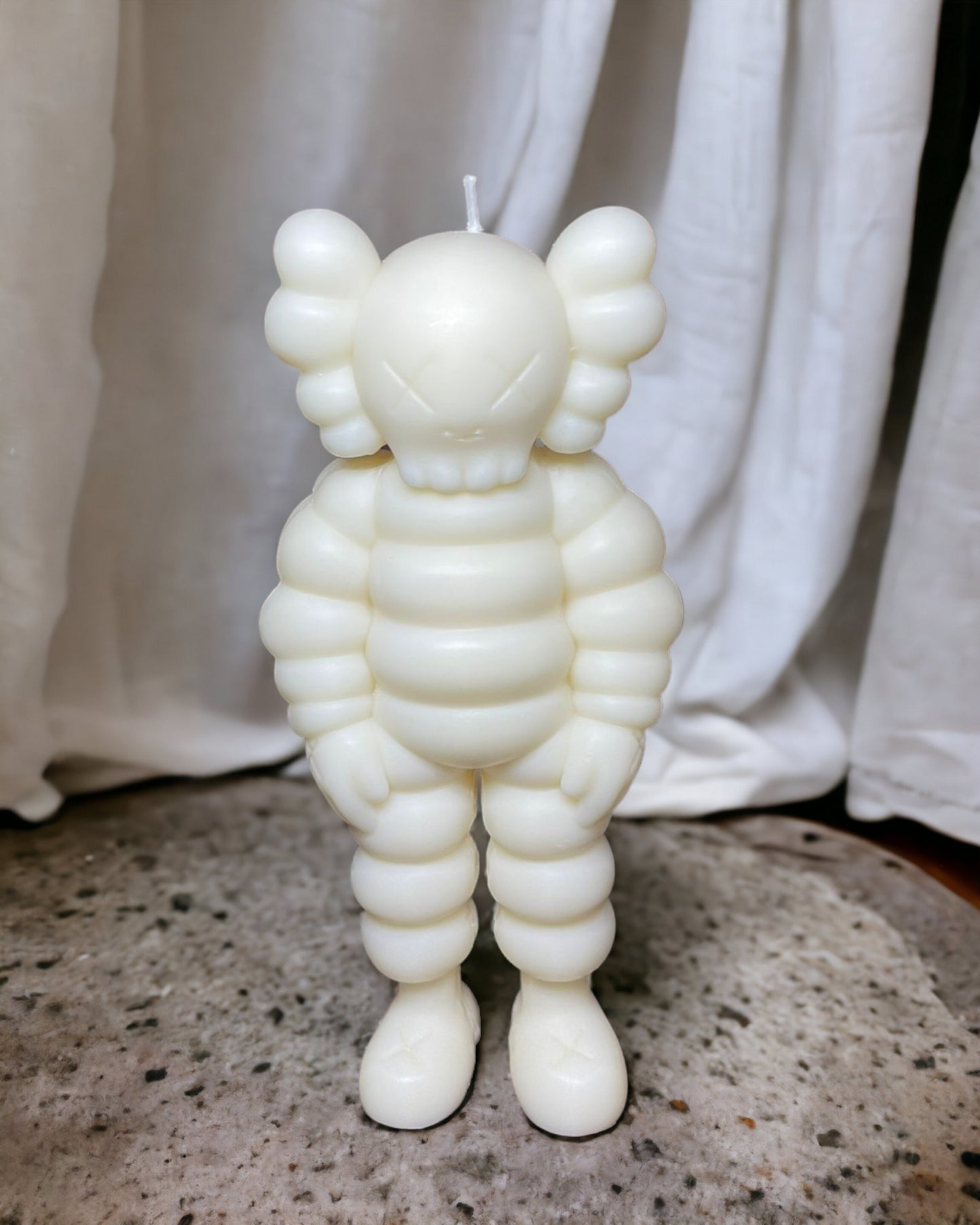 Kaws Michelin