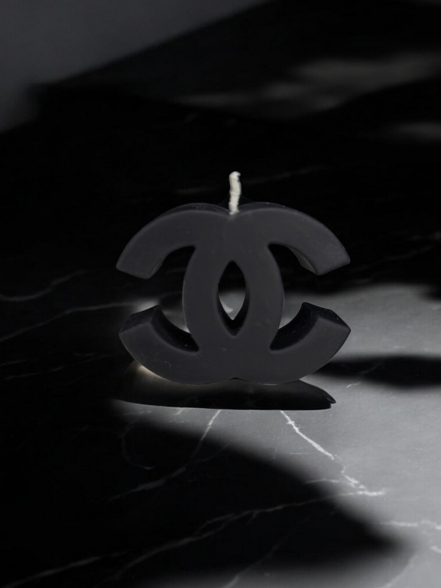 Logo C